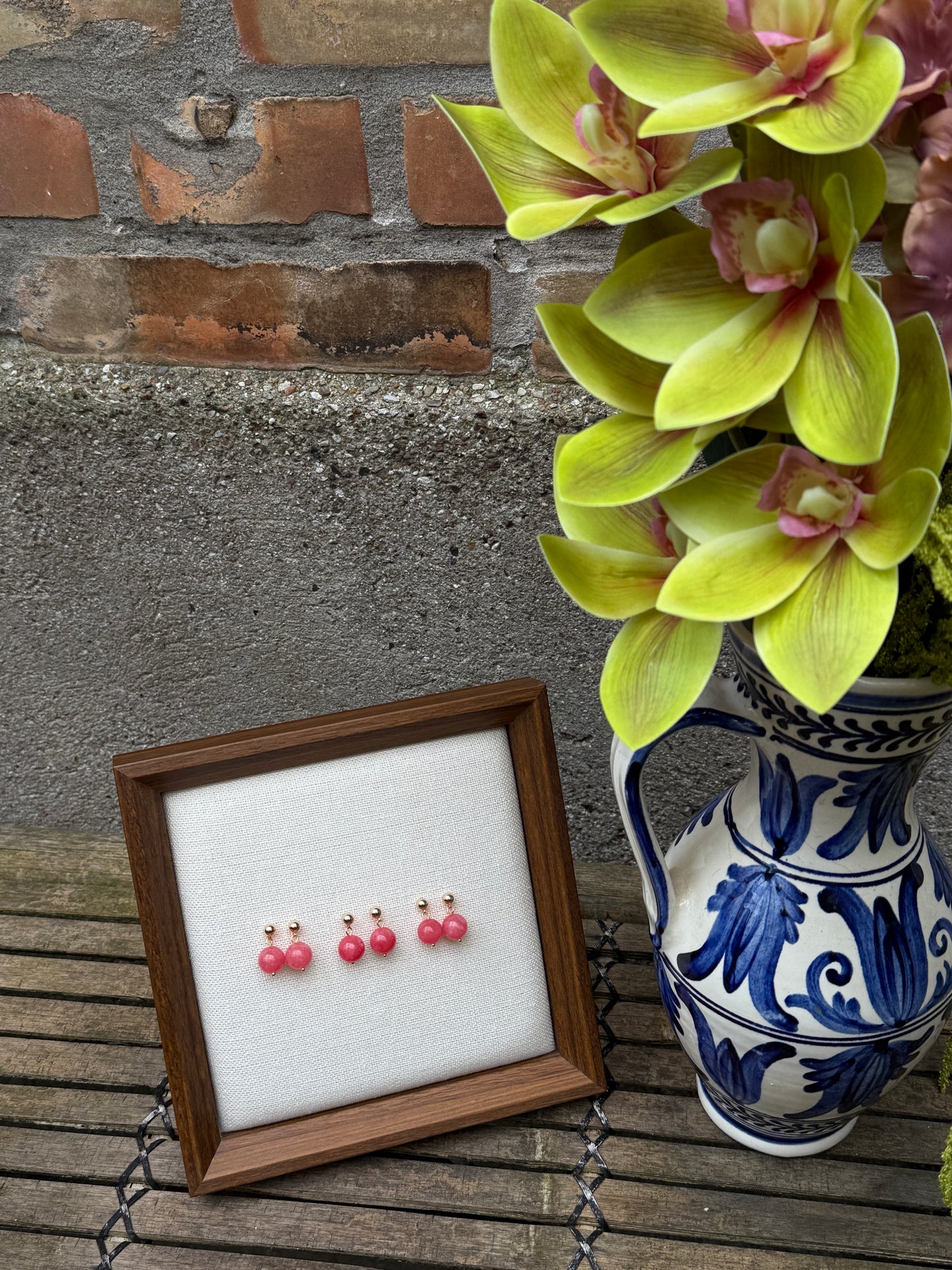 Nora Redstone Quartz | Crystal earrings