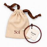 Petite garnet bracelet in Soï gift packaging